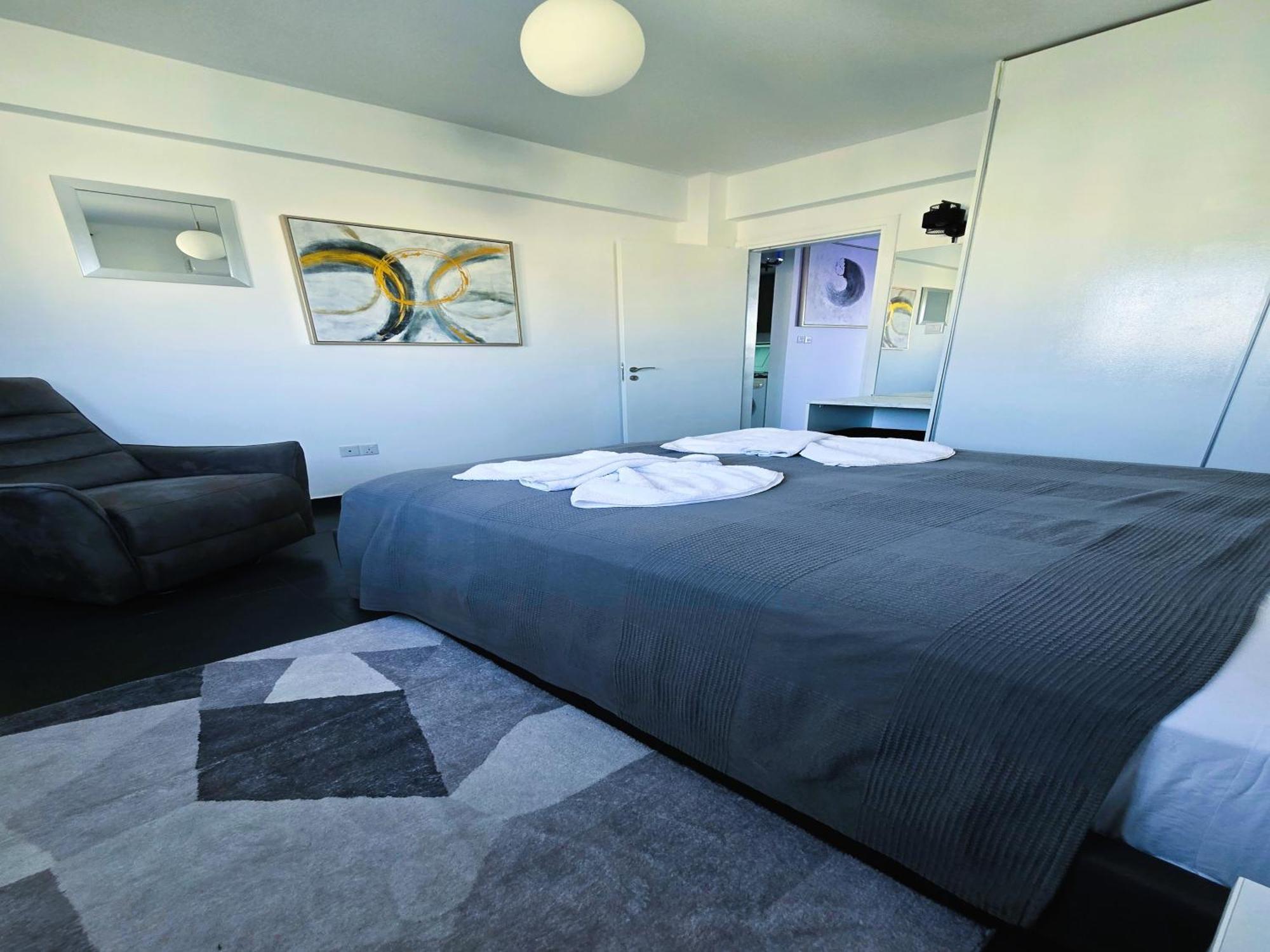 Golden Bay Deluxe Holiday Apartment Πρωταράς Εξωτερικό φωτογραφία